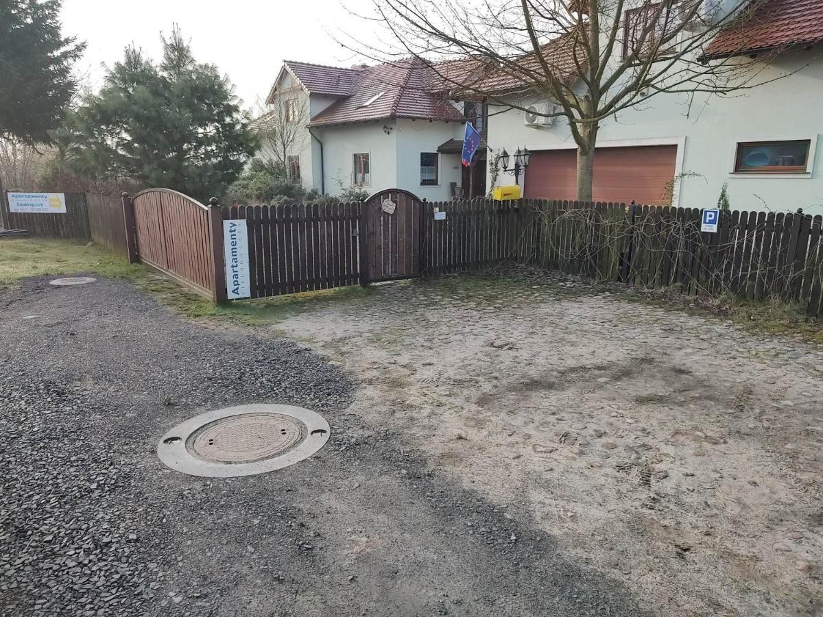 Apartamenty Zielona Gora Buitenkant foto
