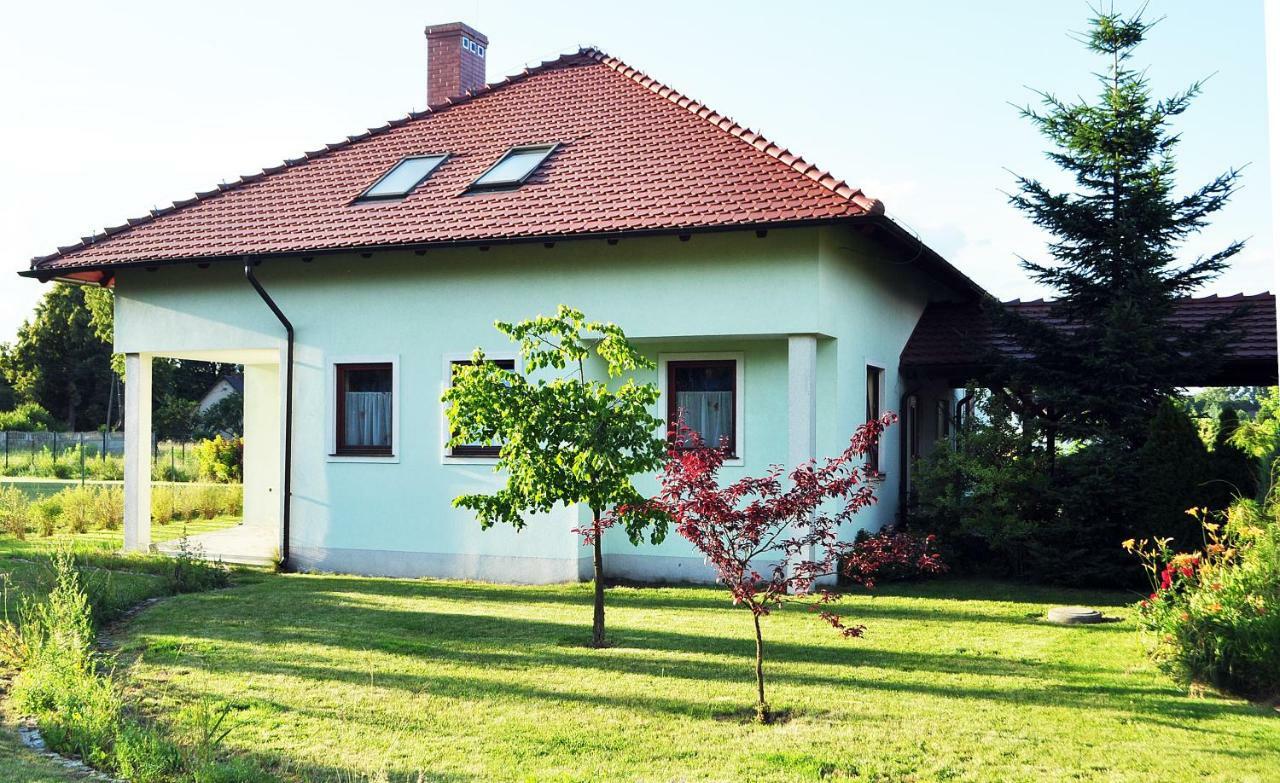 Apartamenty Zielona Gora Buitenkant foto